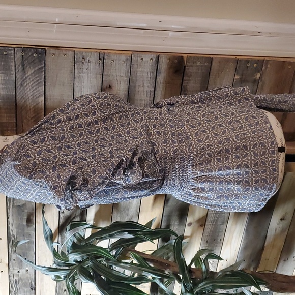 Max studio curvy top sz XS tie waist - Picture 3 of 6